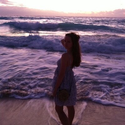 Profile Picture of Jerri Moore (@jivyagin220478) on Twitter