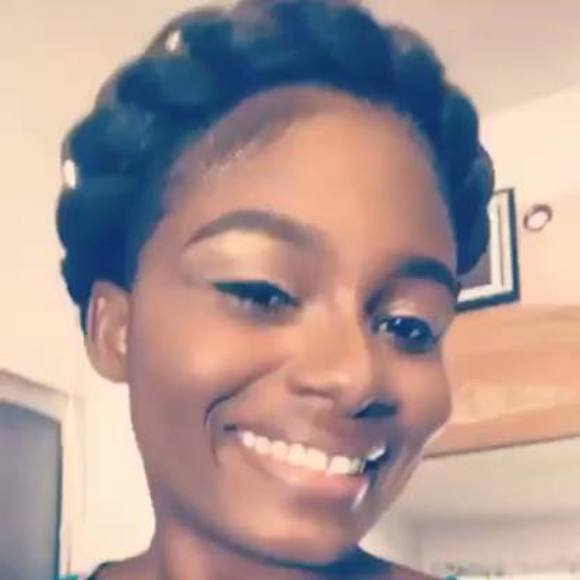 Profile Picture of Christelle Ifrene (@c_ifrene) on Poshmark