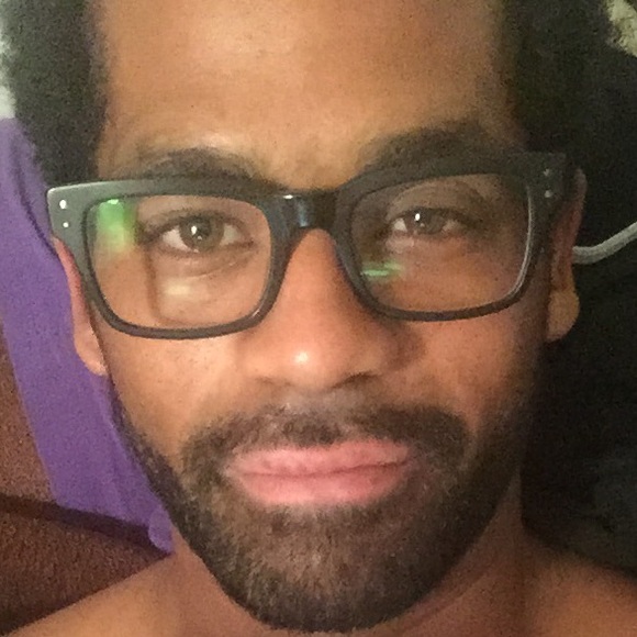 Profile Picture of Gio Apparicio (@bazookagio) on Poshmark