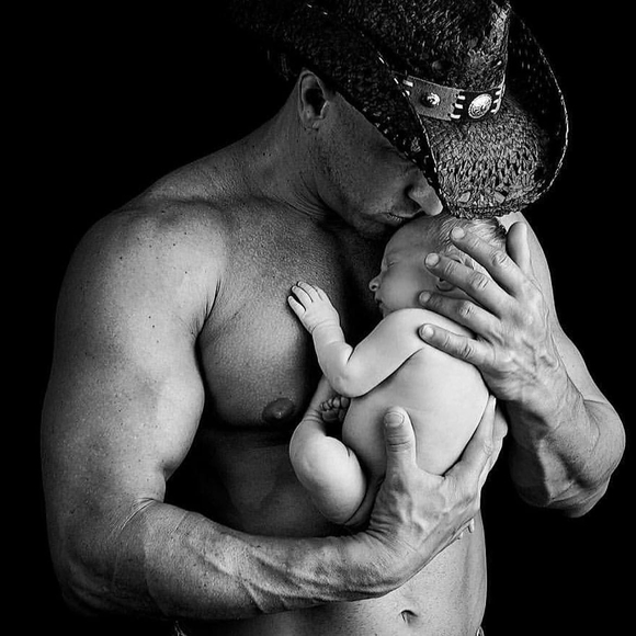 Profile Picture of Charles Schneider (@1971cjs) on Poshmark