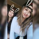 Profile Picture of Debora Manzi (@dehh_silveira) on Instagram