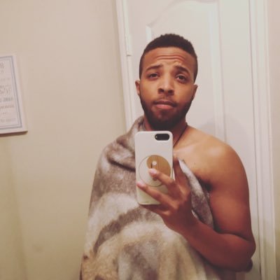 Profile Picture of Eric Halsey (@Oreo_Republic) on Twitter