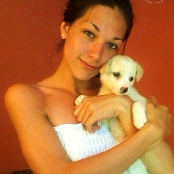 Profile Picture of Amanda Plummeron Twitter