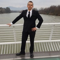 Profile Picture of Alex Bloch (@alex-bloch-12) on Quora