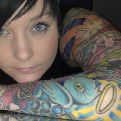 Profile Picture of Stacie-lee Thomspson (@StacieDiamonds) on Twitter