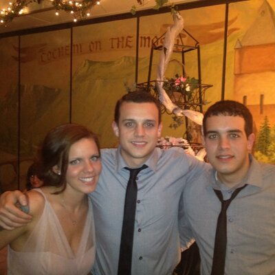 Profile Picture of Adam Steiner (@atomsteiner) on Twitter