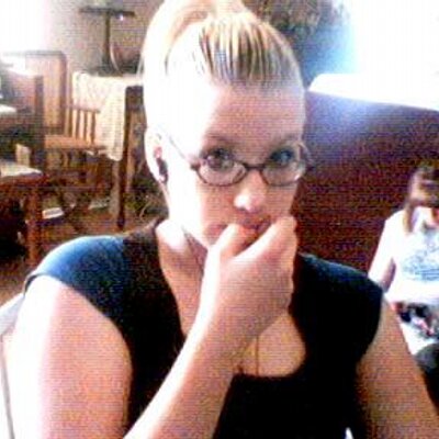 Profile Picture of Jessica Cron (@boodogsgirl) on Twitter