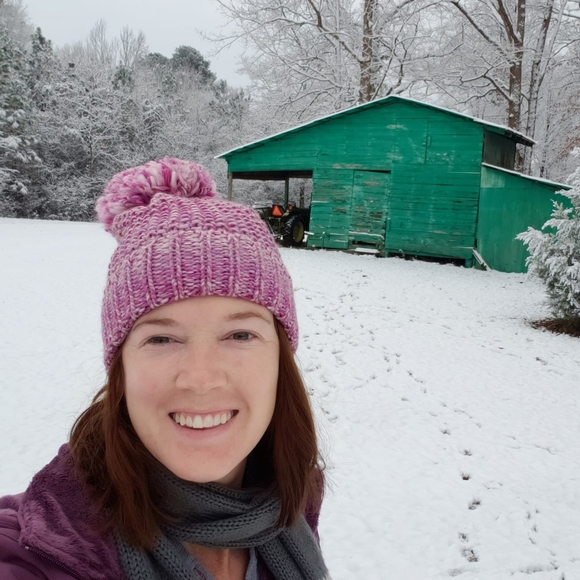 Profile Picture of Sarah Wilkerson bauldree (@runforteal) on Poshmark