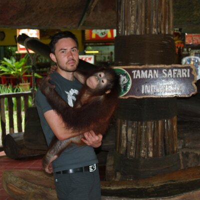 Profile Picture of Andrew Moir (@AndrewMoir5) on Twitter