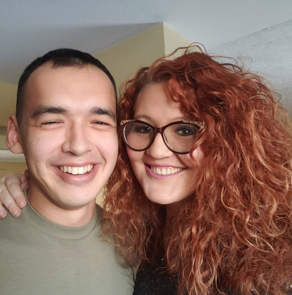 Profile Picture of Katie Radecki (@mamalonglegs23) on Poshmark