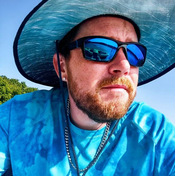 Profile Picture of Chad Carlson (@crcarlson1986) on Poshmark