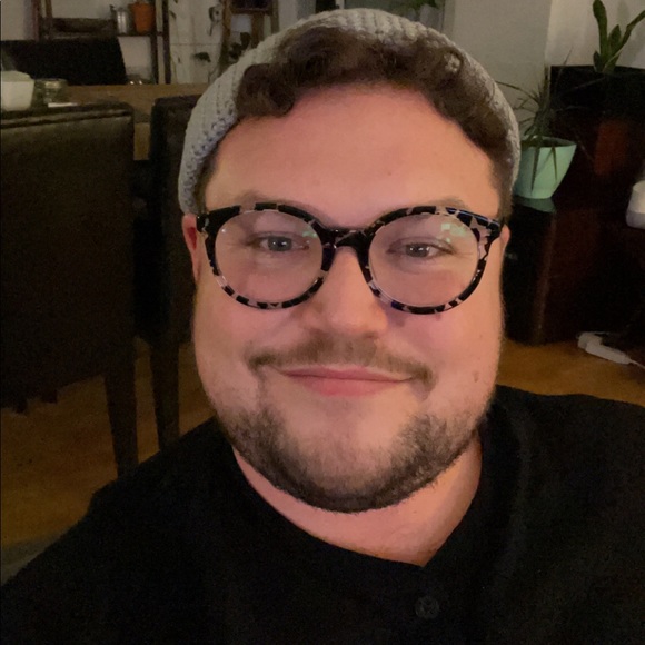 Profile Picture of Grant Hooper (@granthooper) on Poshmark
