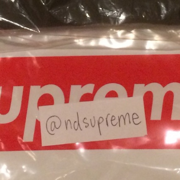 Profile Picture of Nick Dinius (@ndsuprem) on Poshmark