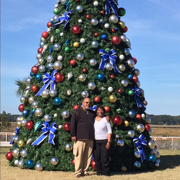 Profile Picture of Mattie Miller (@cheeks1945) on Poshmark