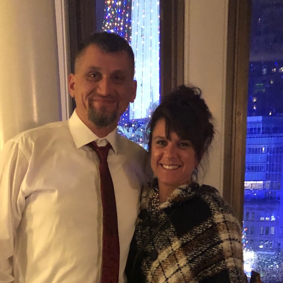 Profile Picture of Chad Berry (@chad3406) on Poshmark