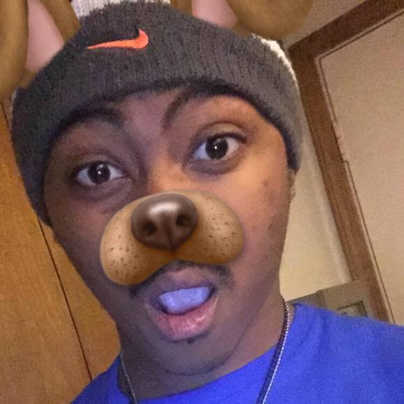 Profile Picture of Darius James (@djskillz09) on Poshmark
