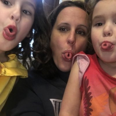 Profile Picture of Jess Cronin (@JessicaCronin9) on Twitter