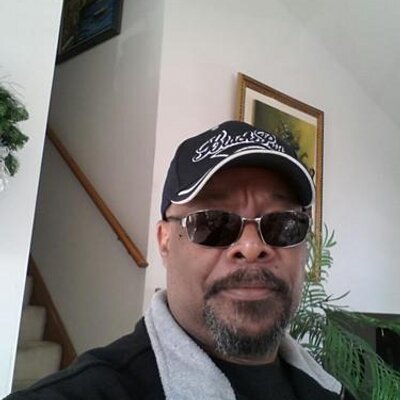 Profile Picture of Jean Vaval (@jvaval624) on Twitter