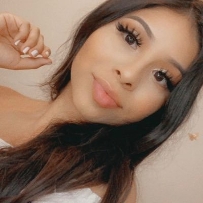 Profile Picture of Claudia Calvario Morales 🦋 (@claudddssss) on Twitter