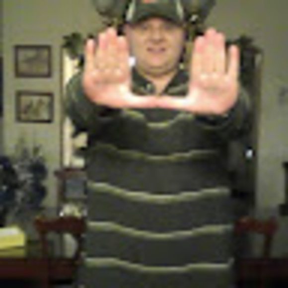 Profile Picture of Christopher Korsun (@cmk99nyg) on Poshmark