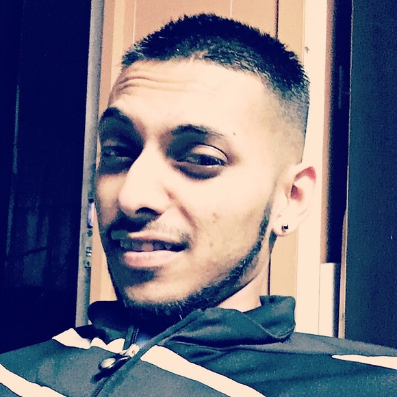 Profile Picture of Sumeet Anand (@sumeet12) on Poshmark