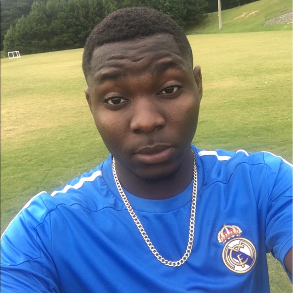 Profile Picture of Thomas Beyene (@462519) on Poshmark