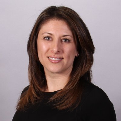 Profile Picture of Lisa Collins (@LisaSchmitt) on Twitter