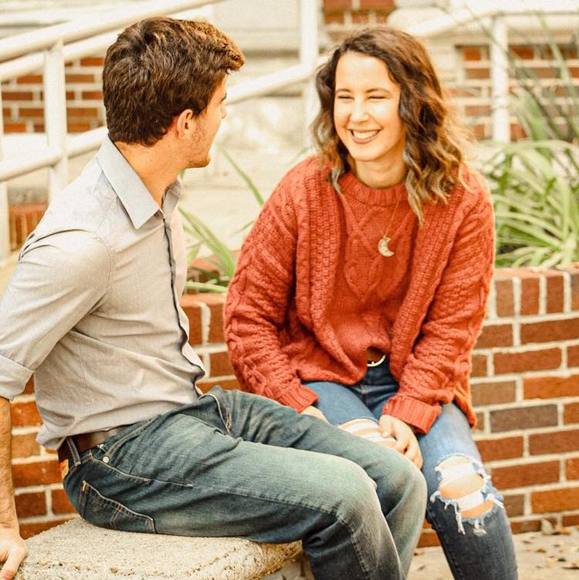 Profile Picture of Leah Colson (@colsonleah) on Poshmark