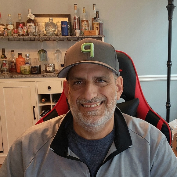 Profile Picture of Kevin Perrotta (@kmp66) on Poshmark