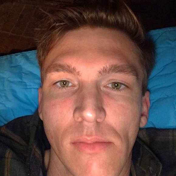 Profile Picture of Taylor Matlock (@matlocktb) on Poshmark