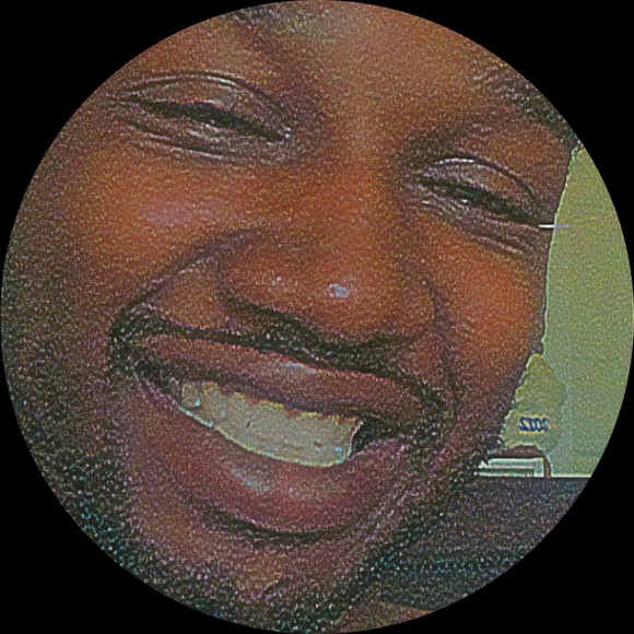 Profile Picture of Andre Lomack (@lomack1947) on Poshmark