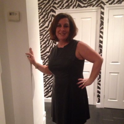 Profile Picture of Lisa Parsons (@lisaparsons1972) on Twitter