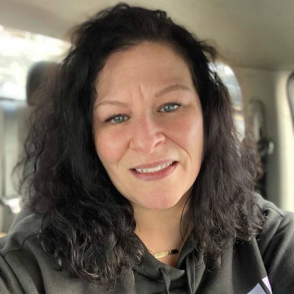 Profile Picture of Christy Backus congdon (@congdonchrist) on Poshmark