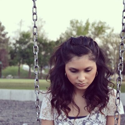 Profile Picture of Desirae Thomas (@DesiiThomass) on Twitter