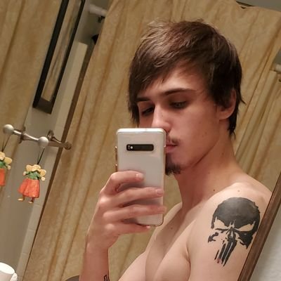 Profile Picture of Ben Willcox (@Ben56850786) on Twitter