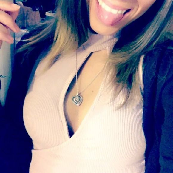 Profile Picture of Desirae Ciardullo (@dciardullo) on Poshmark