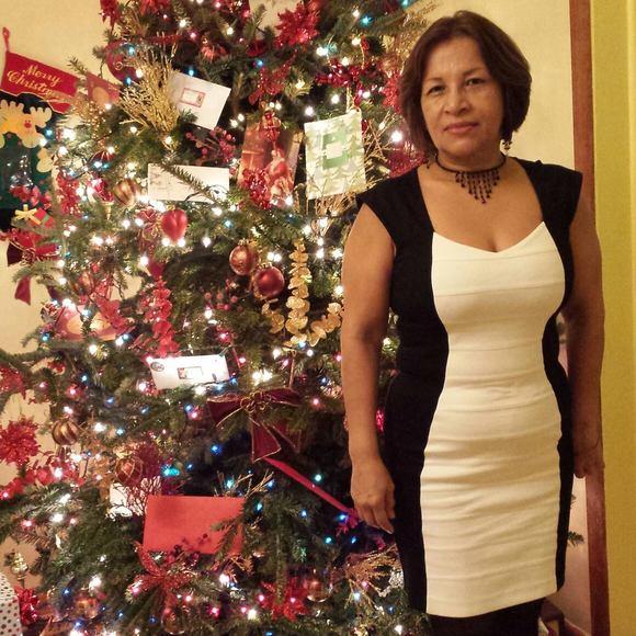 Profile Picture of Nancy Alonso (@nancyalonso) on Poshmark