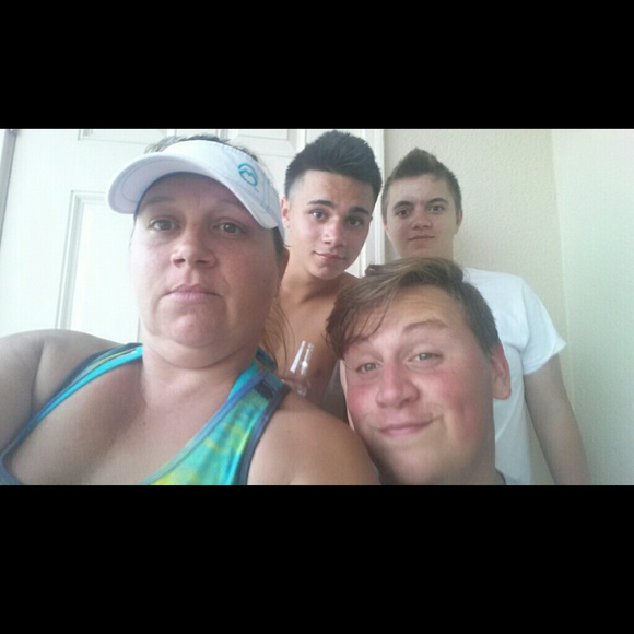 Profile Picture of Ratasha Treadway (@ratasha5) on Poshmark