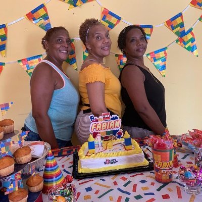 Profile Picture of Leopoldina Benjamin Encarnación (@LeopoldinaBenj1) on Twitter