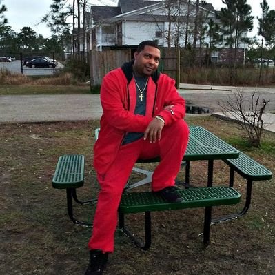 Profile Picture of Maurice Chiles (@oneluv0926) on Twitter