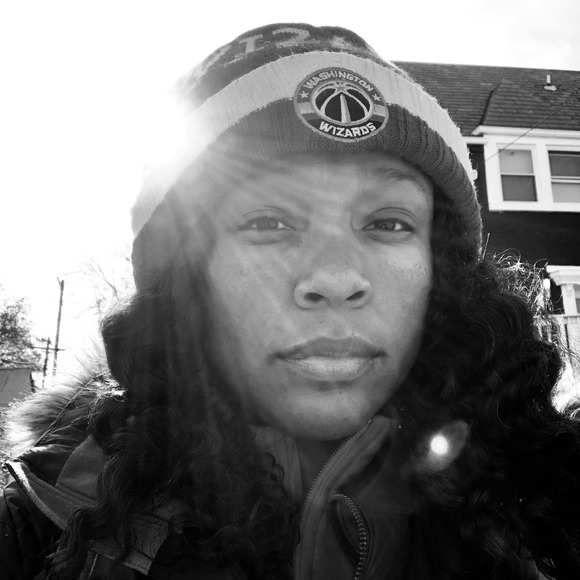 Profile Picture of Monique Wilkins (@nobodyshome101) on Poshmark