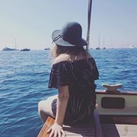 Profile Picture of Lily Che (@lily-che-5) on Quora