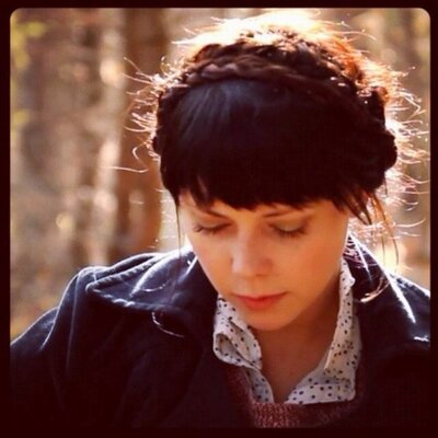 Profile Picture of kElliAmoyle (@aTangling) on Twitter
