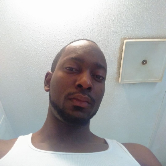 Profile Picture of Justin Horry (@cole2013) on Poshmark