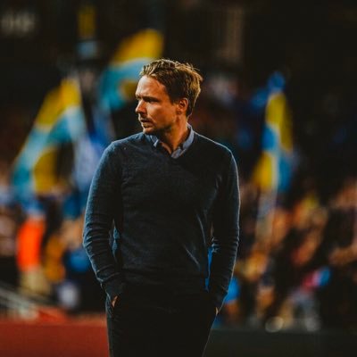 Profile Picture of Mark Lowry (@CoachMarkLowry) on Twitter