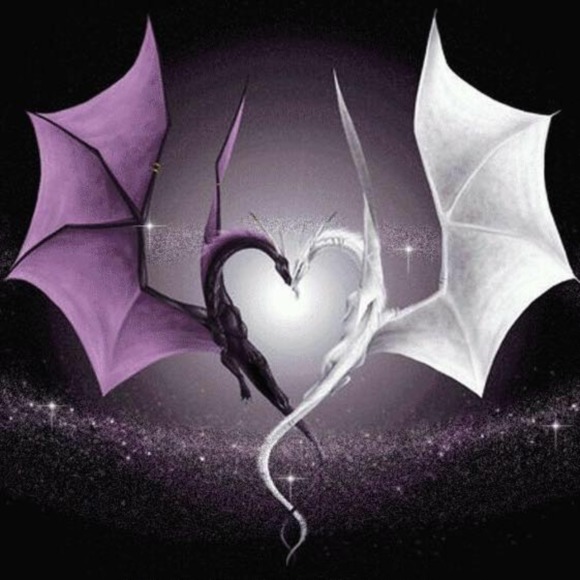 Profile Picture of Anneris Cuevas (@anneriscuevas) on Poshmark