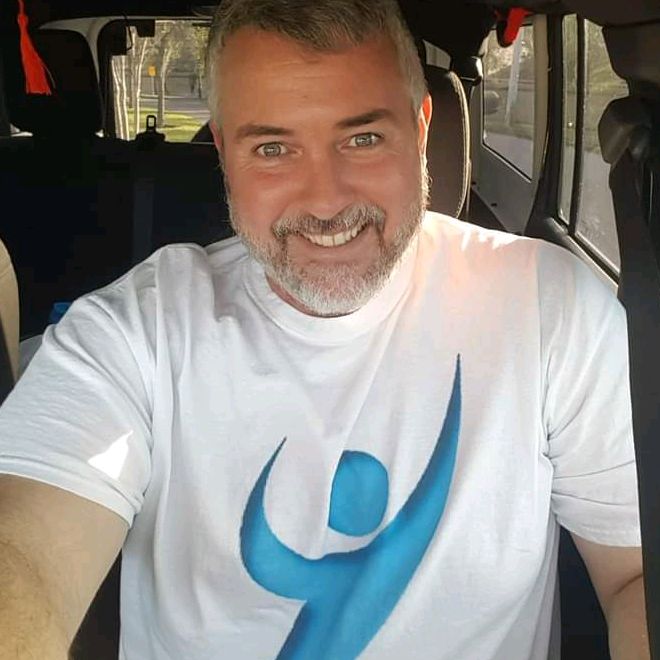 Profile Picture of michaeldona (@milklawren) on Tiktok