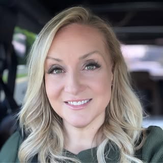 Profile Picture of Whitney Lucas (@whitneylu) on Instagram