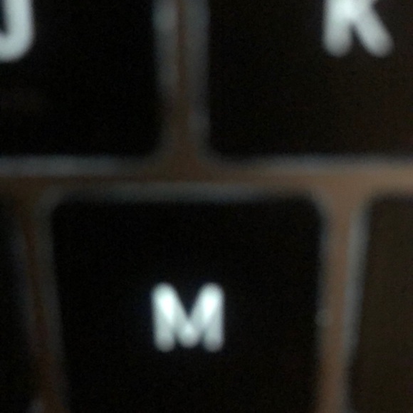 Profile Picture of Lia Arvanitis (@20arvanitis) on Poshmark