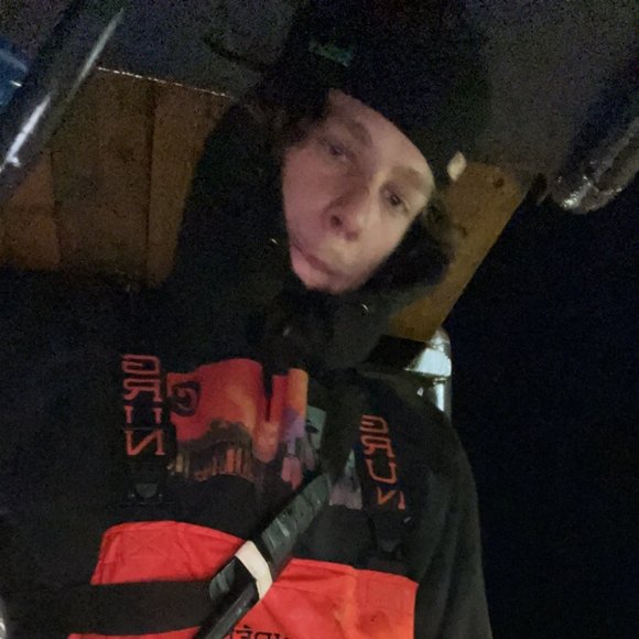 Profile Picture of Jake Winters (@jakewinters610) on Poshmark